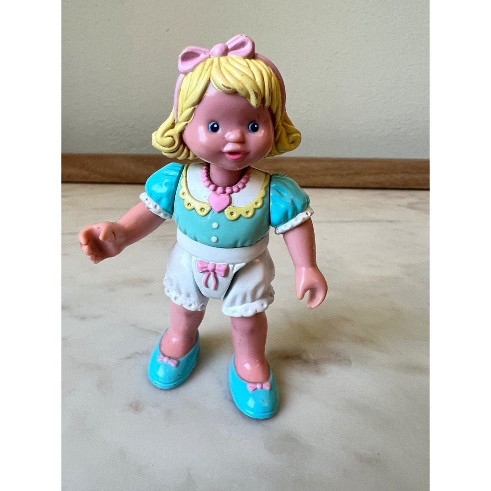 Loving Family Dollhouse Girl Child Sister Doll Blue Top Heart Necklace 1994